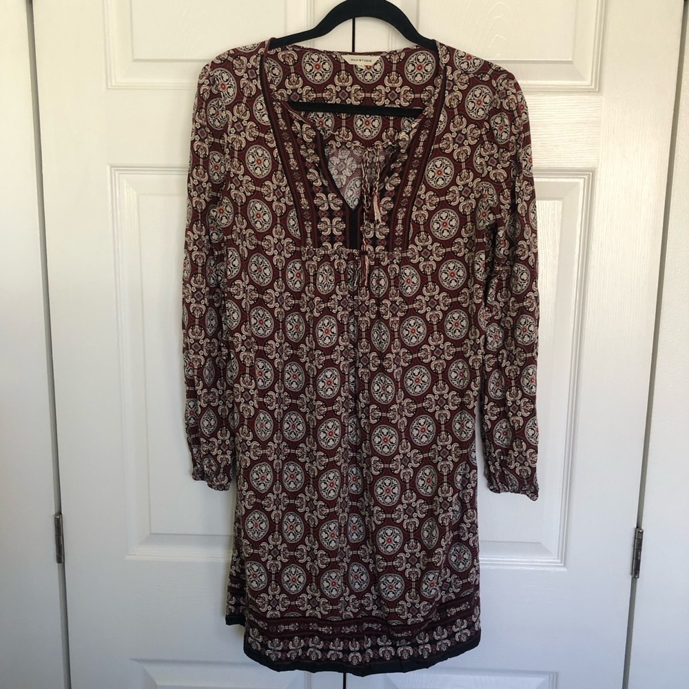 Women’s Max Studio Women Burgundy Medallion Print  Long Sleeve Dress Size M